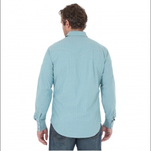 Wrangler Retro® Men's Long Sleeve Shirt - Medium - Pearl Snap - Picture 2 of 4